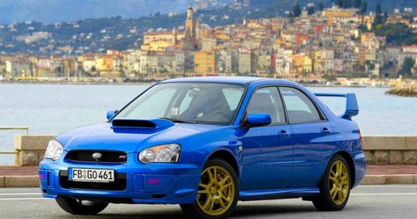 Популярността сред клиентите обаче е на страната на Impeza, тъй като този модел все още се произвежда за разлика от Lancer. В зависимост от модела и спецификациите, двата автомобила предлагат сходни характеристики. Те са оборудвани с 2,0-литрови турбодвигатели, развиващи 260 к.с. Ускорението от 0 до 100 км/ч отнема под 6 секунди.