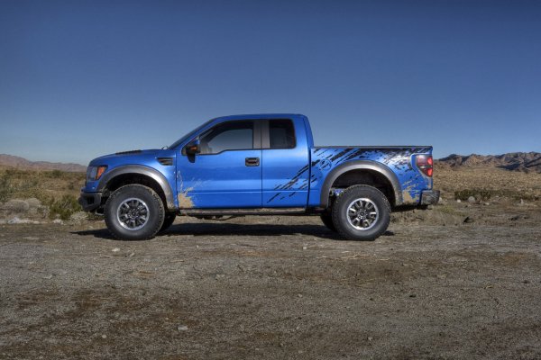 Ford F-150 SVT Raptor 2010

