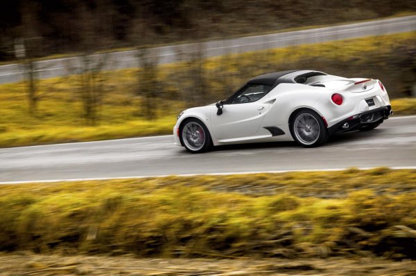 Alfa Romeo 4C Spider 