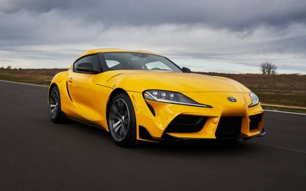 Най-надценената спортна кола според читателите е Toyota, която също има нещо общо с BMW, тъй като е съвместна разработка на двата автомобилни производителя. Потребителят BeerThirty247 дава най-ясната оцетка за избора: &bdquo;Съжалявам, Toyota, но една икона никога не трябва да се премименува от конкурент&ldquo;. Идеята явно е, че новата Supra е идентична с BMW Z4, за което вече стана дума.