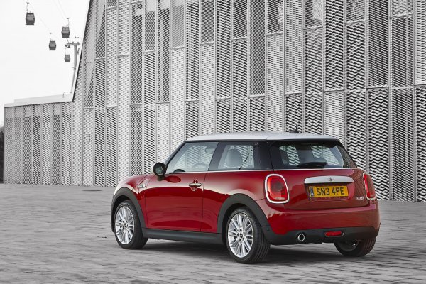 Новото MINI