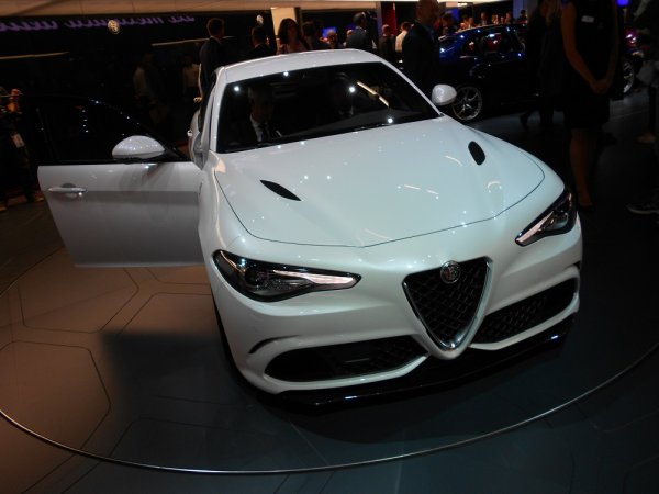 Alfa Romeo Giulia Quadrifoglio на салон Франкфурт 2015