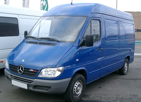 Още един дизелов ван в класацията, в която иначе са предимно бензинови леки автомобили. Sprinter компенсира по-ниското съдържание на ценни метали в катализатора си с две неща: първо, много често срещан е, и второ, отрязването на катализатора е много лесно, не се налага дори автомобилът да се повдига с крик. 
