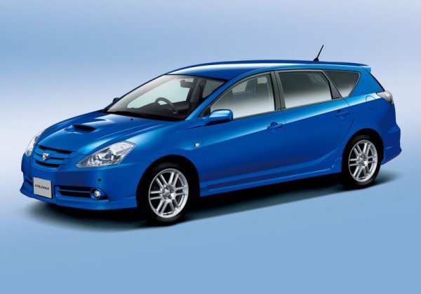 Произвеждан: 2002-2007
Двигател: 4-цилиндров, турбо
Работен обем: 1998 куб. см
Мощност: 191 киловата
Въртящ момент: 324 Нм

Екзотично звучащата Caldina е всъщност просто малко по-спортна комби версия на баналната Corolla. Никога не е напускала японския пазар, но за финалното й поколение Toyota създаде специален GT-Four вариант, със задвижване на четирите колела и доста мощен турбомотор (3S-GTE), предаващ въртящия си момент чрез централен диференциал с вискомуфа. 
