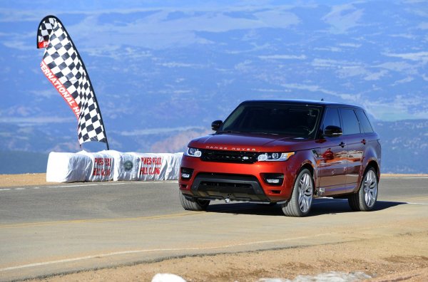 Range Rover Sport с рекорд на "Пайкс Пийк"