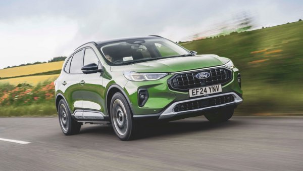 Спрямо 2024: -8% спад

Два фактора обясняват умерения спад при Ford - първо, отпадането от гамата на Fiesta, последните бройки от която се разпродадоха като топъл хляб миналата пролет. И второ, няколко големи обществени поръчки през 2024, основно за Ranger. Лекотоварната гама се представя много силно тази година. 

Най-продавани модели:
Kuga - 145
Transit Courrier - 130
Focus - 109
Transit - 85
Puma - 82
Ranger - 47
Tourneo Courrier - 58
