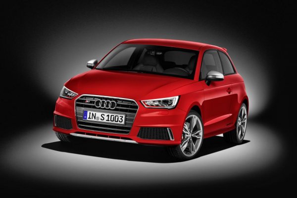Audi S1 