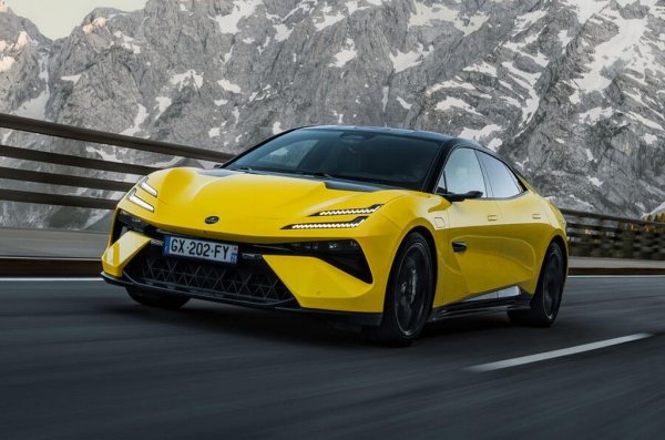 Новият китайски модел на Lotus, замислен като конкурент на Porsche Taycan, ще направи демонстрационни обиколки по хълма Гудууд в двата варианта: с 603 и 905 конски сили.