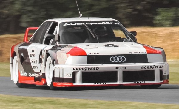 Изгонени от Trans-Am, инженерите на Audi създават могъщото 90 GTO за други американски серии - IMSA. Това е на практика тръбно шаси с чудовищно мощен двигател, напъхано в нещо, което има само далечна прилика с автомобил. Макар Audi да пропуска първите два старта, в края на годината е на второ място за титлата при конструкторите. 
