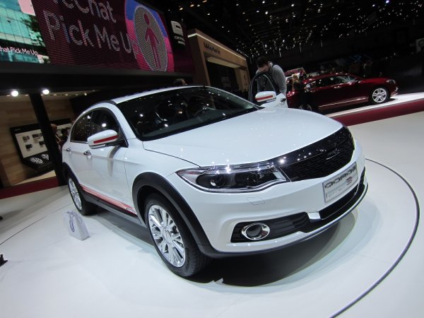 Qoros 3 City SUV