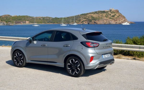 Тук и ръстът за тримесечието е впечатляващ - 111%, но това не е изненада, защото преди година Puma тъкмо стъпваше на повечето пазари. 
