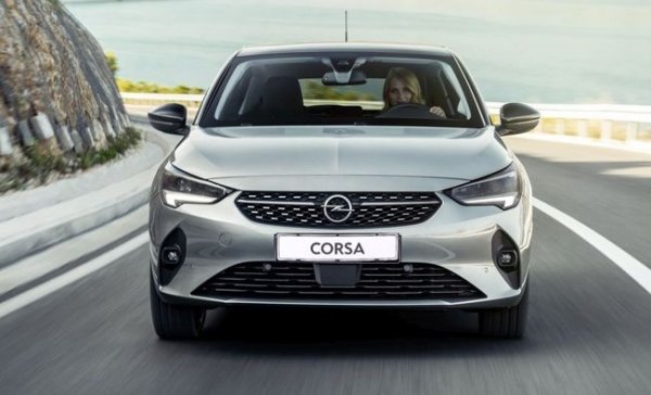 Новото поколение на Corsa дебютира плахо в началото на миналата година, като на много пазари лансирането му съвпадна с паническите мерки срещу пандемията. Но в последните месеци си наваксва и отчита 10.4% ръст за първата четвърт. Тук са включени и продажбите на Vauxhall Corsa. 
