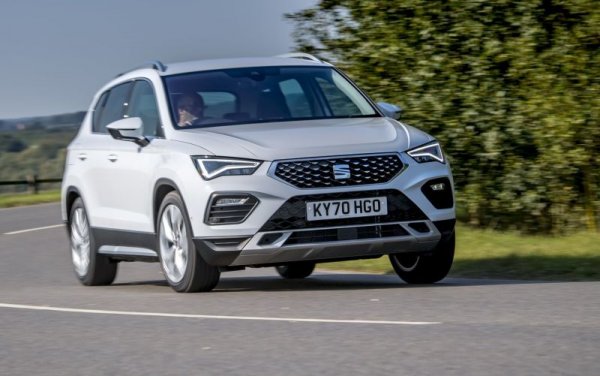 Дъщерната марка на VW успява донякъде да компенсира сгромолясването на родния си испански пазар и всъщност спадът в продажбите й през януари е само 23%, което запазва пазарния й дял непроменен - 3.5%. 
