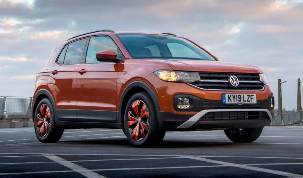 31. VW T-Cross - 75 529 (-1.2%)
32. Cupra Formentor - 72 764 (13.8%)
33. Peugeot 3008 - 71 403 (-7%)
34. Peugeot 308 - 68 814 (7%)
35. Hyundai Kona - 67 815 (-3%)
36. Mercedes GLC - 64 608 (21.2%)
37. Skoda Karoq - 64 055 (34.2%)
38. Skoda Kamiq - 63 770 (24.2%)
39. Dacia Jogger - 61 971 (66.6%
40. BMW X1 - 61 467 (21.9%)
