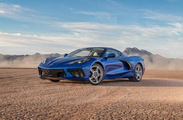 Още едно легендарно име попада в списъка Hagerty&rsquo;s 2020 Hot List. Това е суперколата Chevrolet Corvette Stingray от осмо поколение, което беше представено през миналата година. Купето не само радикално променя външния си вид, но и за първи път в историята си е със средно разположение на двигателя.