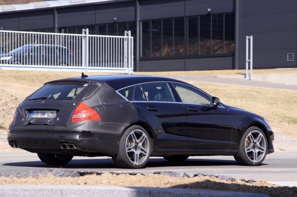 Mercedes-Benz CLS 63 AMG Shooting Brake - шпионски снимки
