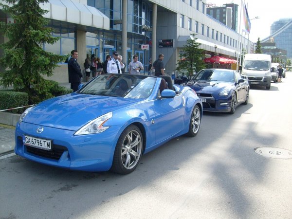 Тест драйв на GT-R и 370Z Cabriolet