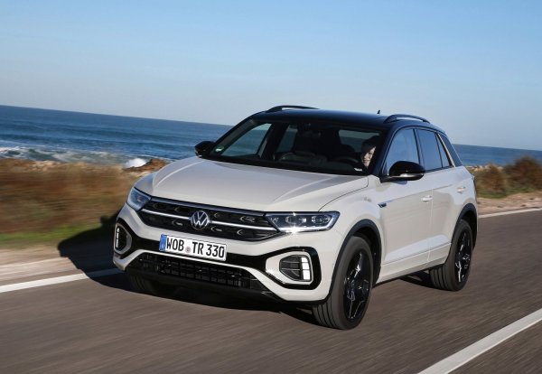 Германският SUV успя да се задържи в черната десетка по продажби на Стария континент, въпреки че при него има спад от 3%.
