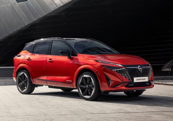 Моделът, чието първо поколение преди години зададе SUV-модата на Стария континент, се представя много добре и успя да попадне сред първите по продажби, като отчита ръст от 14%.
