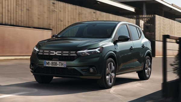 Румънският бестселър в последно време традиционно спори за първото място по продажби в Европа, но този път е на трета позиция, въпреки че и при него се отчита увеличение, като в случая то е 23%.
