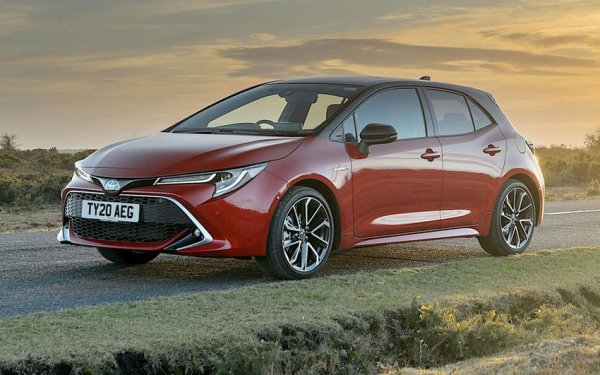 В момента Corolla е в 12-ото си поколение, като си е извоювала името на най-продавания модел в автомобилната история, Ford F-Series и Volkswagen Golf. И макар на някои пазари (или временно) името да е заменено с други, като Tercel и Auris, автомобилът продължава да се продава успешно като седан, хечбек или комби, а най-търсената моторизация е хибридната.