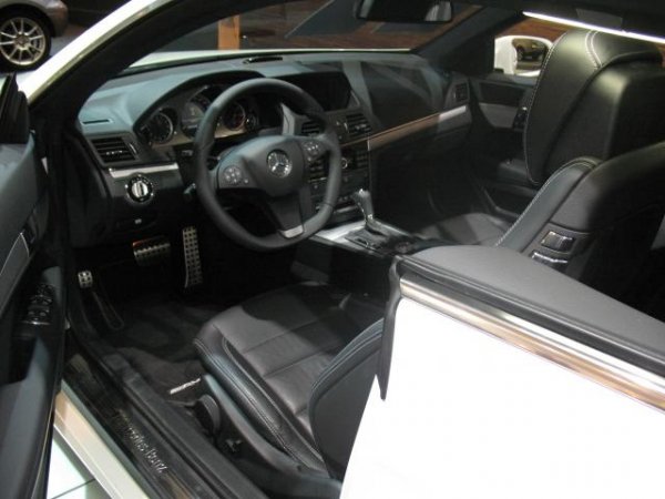 Автомобилен салон София 2009 / Mercedes-Benz Е350 BlueEFFICIENCY Coupe