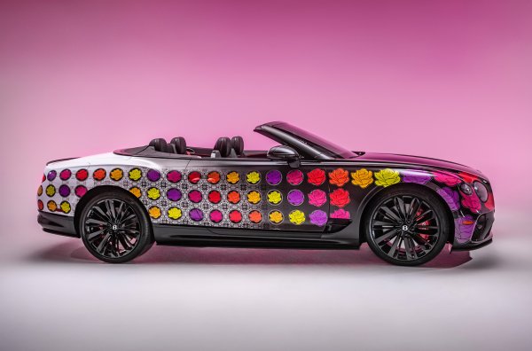 Bentley създаде специален Continental GTC Speed, който догодина ще бъде продаден, а приходите ще отидат за изследване на рака на кръвта. Фондацията SagerStrong помогна за изготвянето на уникалния кабриолет, чийто дизайн беше поверен на студиото Mulliner.