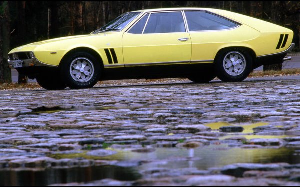 Италианската компания направи модела Isetta. BMW купува правата върху него, като оставя Iso да произвежда големи, скъпи и луксозни автомобили с V8 двигател като Lele, от който са създадени 317 бройки.