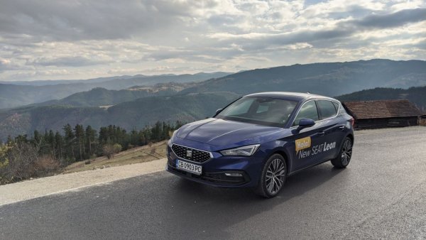 Затварянето на Испания за втори път тази година нанесе тежък удар, тъкмо когато Seat започваше да се съвзема. Резултатът е спад от 21% през месеца и общо 28% от началото на годината. Пазарният дял е паднал с една десета до 3.2%. 
