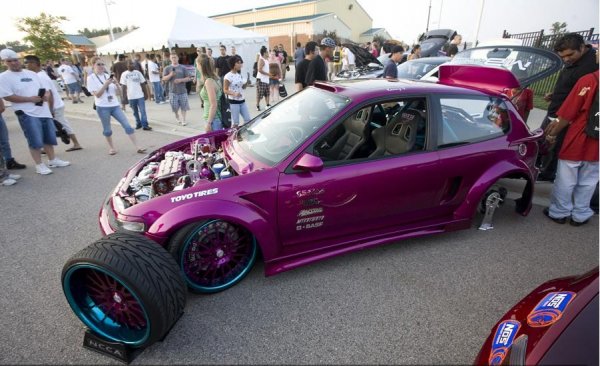 Тунинг изложението HIN Night Shift в Северна Калифорния