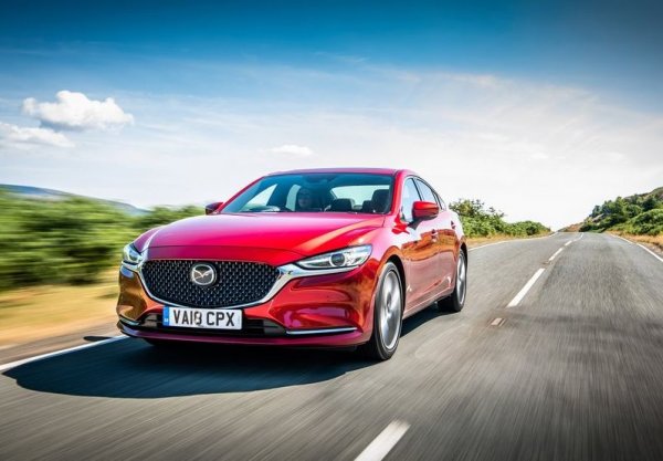 Победителите: Mazda  6 (седан, 4 врати), Nissan Maxima (седан, 4 врати), Subaru Legacy (седан, 4 врати),    Subaru Outback, Toyota Camry (седан, 4 врати).