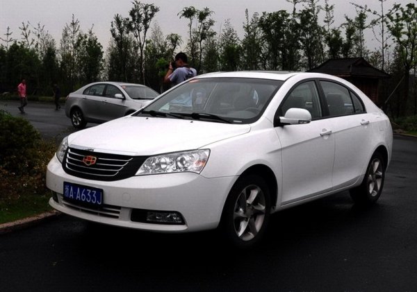 Geely EC7