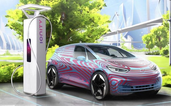 Премиерата на този модел ще е през есента, като във Volkswagen вярват, че това ще бъде най-продаваният електромобил в света. Хечбекът ще бъде със задно предаване, ще има електромотор със 170 к.с. и три вида батерии. В компанията вече приемат поръчки за модела, като според някои данни, те вече са надхвърлили 25 000. С едно зареждате ID.3 ще изминава между 330 и 550 км, а цената на базовата версия ще е 30 000 евро.
