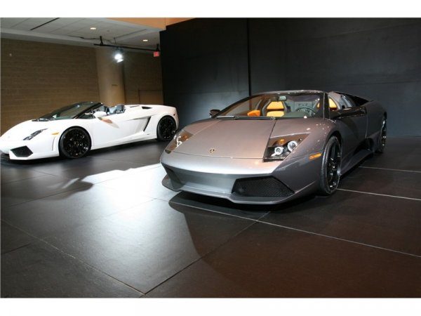 Lamborghini Murcielago LP640 Roadster