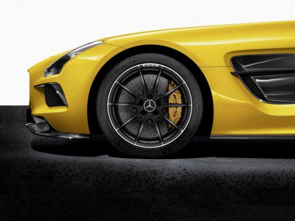 SLS AMG Black Series