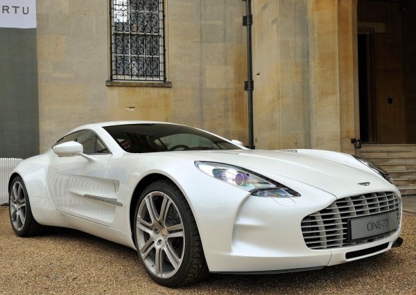 Както подсказва името, от този фантастичен Aston Martin са произведени само 77 бройки. Автомобилът е представен на автомобилното изложение в Париж през 2008 година. Той се задвижва от 7,3-литров V12, който генерира 750 конски сили и може да ускори от 0 до 100 км/ч само за 3,4 секунди.