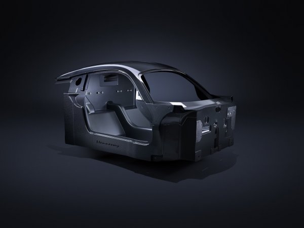 Новото предизвикателство пред всички тези суперколи и компаниите, които са ги създали, е развиването на повече от 500 км/ч. Американците от Hennessey вече показаха свръхлек монокок, като са направи и голям брой промени по конструкцията на Venom F5, чиито изпитания ще стартират през пролетта.

Границата от 500 км/ч обаче изглежда като предел на възможната максимална скорост, тъй като не е ясно дали агрегатите на суперколи ще успеят да издържат по-сериозно натоварване. Проблем е и липсата на трасета по света, на които може да бъде достигната такава скорост. И не на последно място - икономическата и имиджовата целесъобразност на подобни проекти е доста съмнителна.
