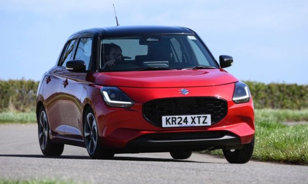 Suzuki беше последната крепост на почитателите на достъпните 4х4. За съжаление обаче от миналата година българския пазар загуби наведнъж два модела - малкия Ignis, който също имаше AWD версия, и Jimny, най-проходимия автомобил за под 100,000 лева. Онова, което ни остава, е 4х4 вариантът на малкия Swift. Не е кола за тежък офроуд, разбира се, но ви гарантира стабилност и безопасност на всякаква настилка срещу относително поносима цена. Задвижването е с мека хибридна система с 1.2-литров бензинов мотор и мощност 82 коня. За тези пари колата разполага с парктроник, 7-инчов екран на мултимедията, камера за задно виждане, отопляеми предни седалки и 16-цолови алуминиеви джанти. 
Цена през 2020: n/a
Цена през 2021: 31 290 лева 
Цена през 2022: 37 990 лева
Цена през 2023: 42 990 лева
Цена през 2024: 39 990 лева
