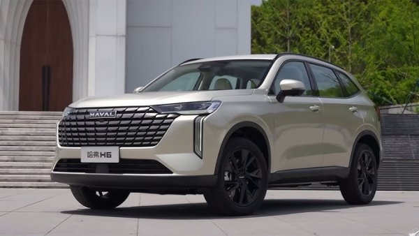 Обновеният тази година китайски кросоувър се задвижва от двулитров бензинов мотор с вече 231, а не 204 коня максимална мощност, комбиниран с новата 9-степенна трансмисия, собствена разработка на GWM (с екип, съставен от бивши служители на Mercedes AMG). Версията с AWD започва от ниво на оборудване Comfort, което е впечатляващо щедро: двузонов климатроник, адаптивен круиз контрол с асистент за трафик, парктроник отпред и отзад, камера за обратно виждане, 10-инчова мултимедия, кожен салон, отопление на волана, отопление и на предните, и на задните седалки, и 17-цолови алуминиеви джанти. 
Цена през 2020: n/a
Цена през 2021: n/a
Цена през 2022: 68 990 лева
Цена през 2023: 68 990 лева
Цена през 2024: 68 990 лева
