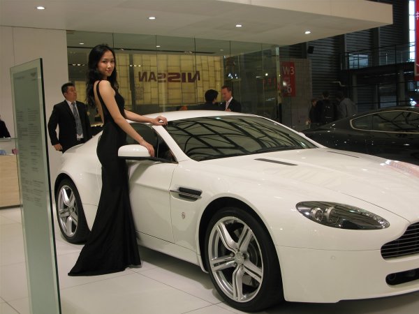 Момичетата на автосалон Шанхай 2009