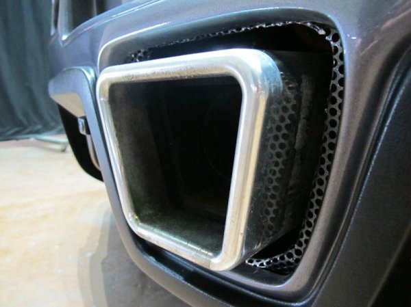 Реплика на Bugatti Veyron, базирана на Mercury Cougar