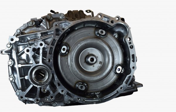 Автоматиците при Renault Fluence не се славят като дълговечни. До фейслифта версията с 2,0-литров мотор беше оборудвана с вариатор Jatco JF011E, а след това седанът получи JF016E (на снимката). За двигателя двигателя с обем 1,6 литра и за дизела се предлагаше Jatco JF015E. Обикновено ресурсът на тази трансмисия е около 150 000 &ndash; 200 000 км.