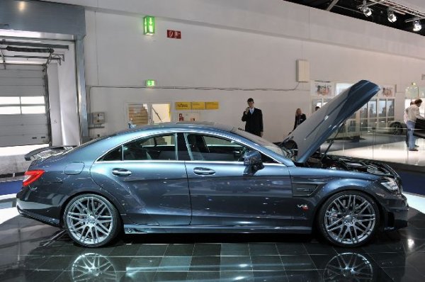     Франкфурт 2011 - Brabus Rocket 800