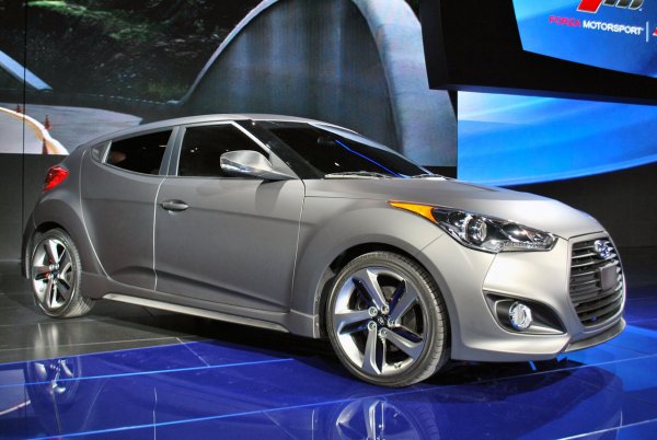 Детройт 2012 - Hyundai Veloster Turbo