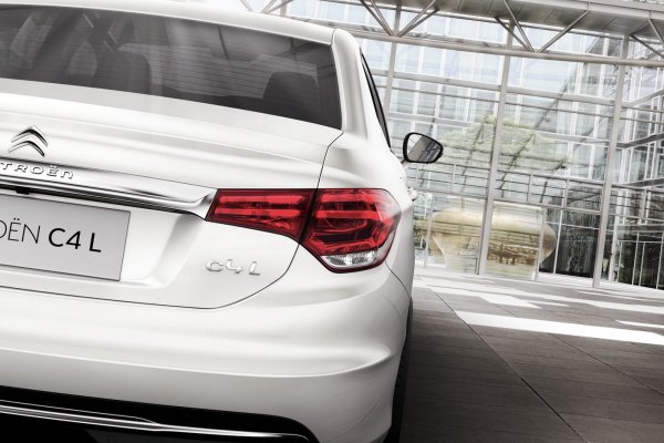 Citroen C4 L