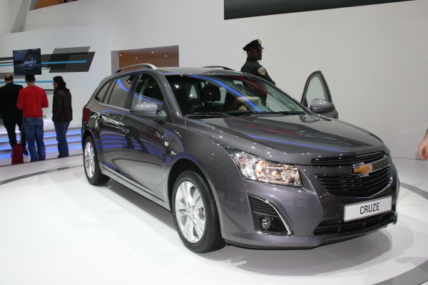 Женева 2012 / Chevrolet Cruze Wagon