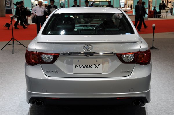 Toyota Mark X / Токио 2009