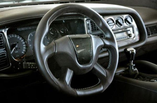 Jaguar XJ220 от Overdrive 