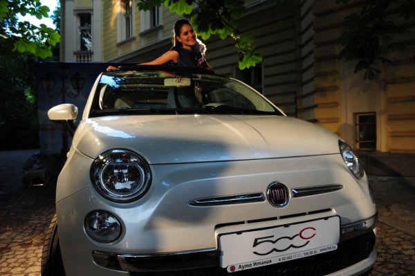 Българската премиера на Fiat 500C - кабрио версията на познатото бижу Fiat 500 