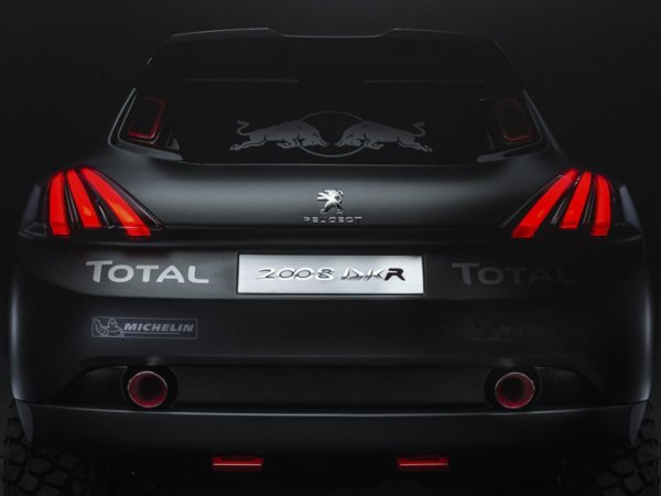 Peugeot 2008 DKR - състезателна машина за Дакар